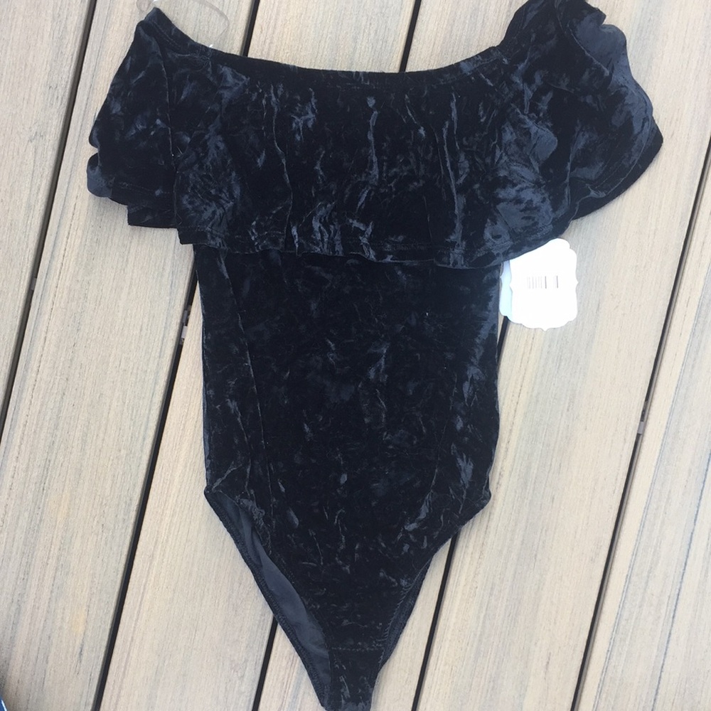Off shoulder velvet bodysuit
